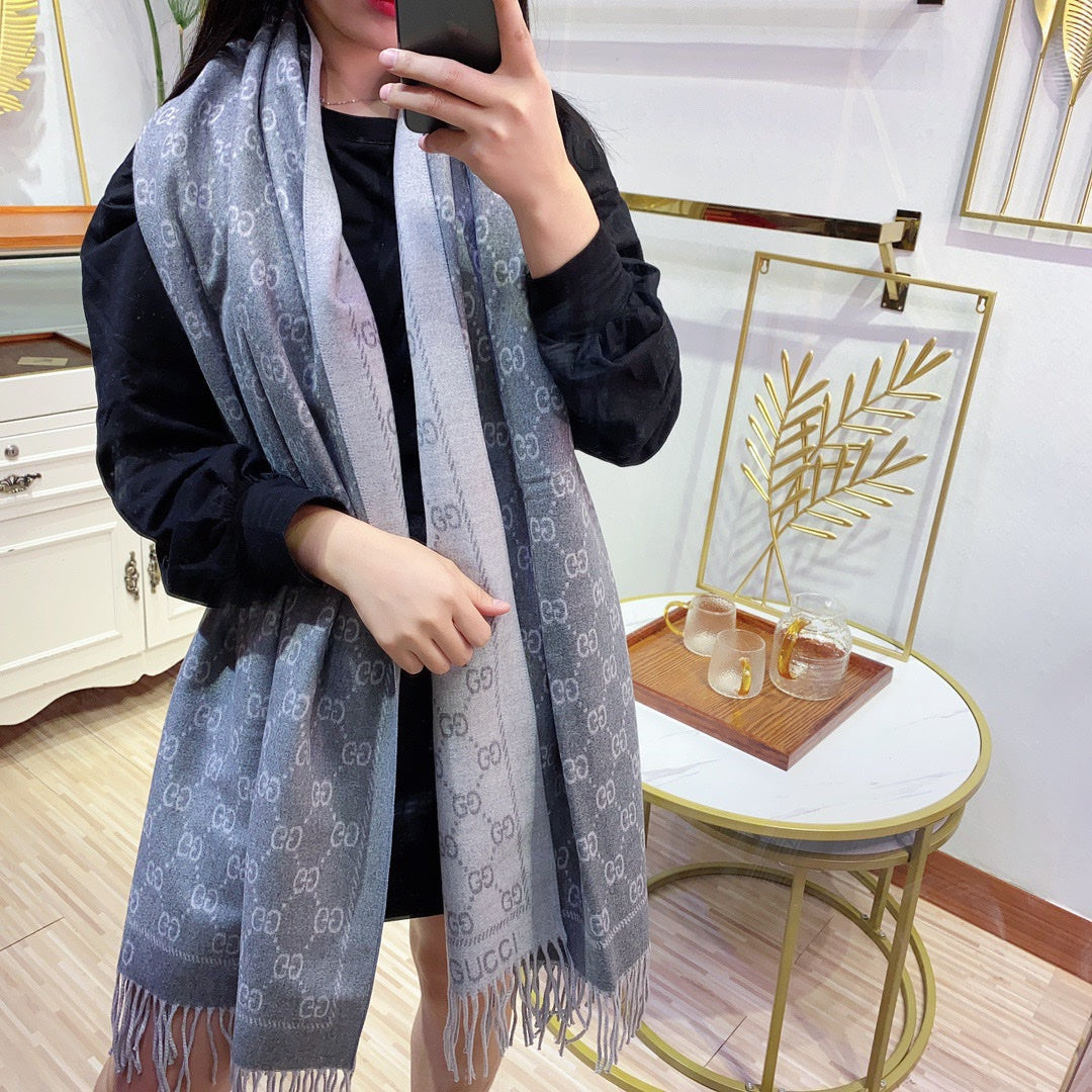 JACQUARD PATTERN KNIT SCARF 180 CM IN COOL GRAY WOOL 402421